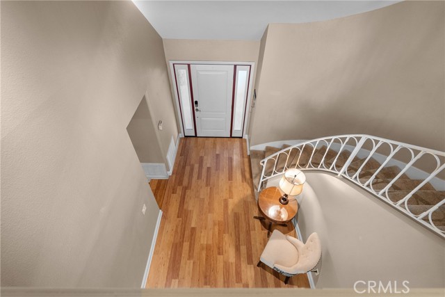 Detail Gallery Image 22 of 41 For 23439 via Elisandra, Valencia,  CA 91355 - 5 Beds | 3 Baths