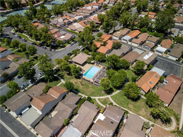 10 Windrow, Irvine CA: https://media.crmls.org/medias/7f462004-41e8-45e0-bf4b-8d01662e1d3b.jpg