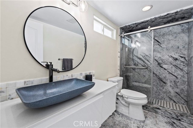8944 Enfield, Sherwood Forest CA: https://media.crmls.org/medias/7f47cf01-8a93-47fc-84f1-ea28ba080d6f.jpg