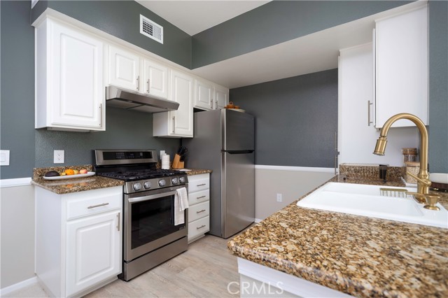 Detail Gallery Image 7 of 20 For 20000 Plum Canyon #1126,  Saugus,  CA 91350 - 1 Beds | 1 Baths