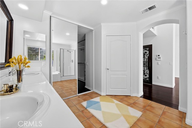 Detail Gallery Image 10 of 42 For 10658 Chiquita St, Studio City,  CA 91602 - 3 Beds | 2/1 Baths