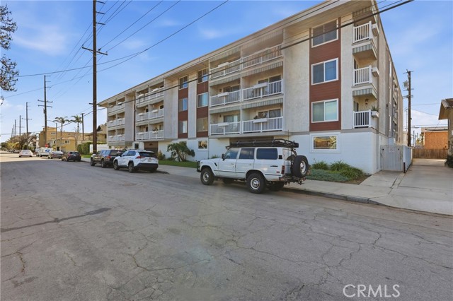 Detail Gallery Image 4 of 26 For 363 Newport Avenue #319,  Long Beach,  CA 90814 - 1 Beds | 1 Baths