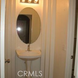 Detail Gallery Image 4 of 20 For 12539 Sunglow Ln, Victorville,  CA 92392 - 5 Beds | 3 Baths