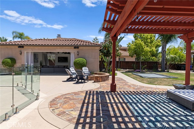 15020 Applewood Court, San Diego CA: https://media.crmls.org/medias/7f49e1db-3cf4-41c3-a1d5-7b40501db532.jpg