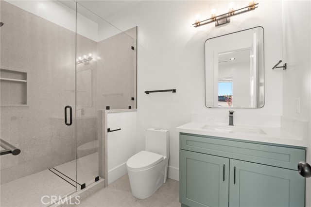 Detail Gallery Image 8 of 72 For 17840 Talisman St, Hesperia,  CA 92345 - 4 Beds | 3/1 Baths