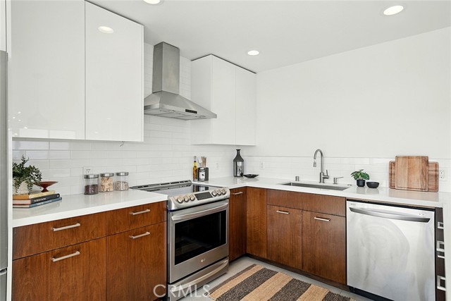 Detail Gallery Image 8 of 36 For 2999 E Ocean Bld #1320,  Long Beach,  CA 90803 - 2 Beds | 2 Baths