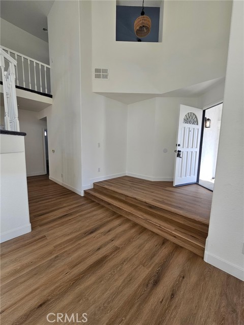 2824 Longhorn, Ontario CA: https://media.crmls.org/medias/7f4ba70e-496f-4927-afe3-75ed587e369e.jpg