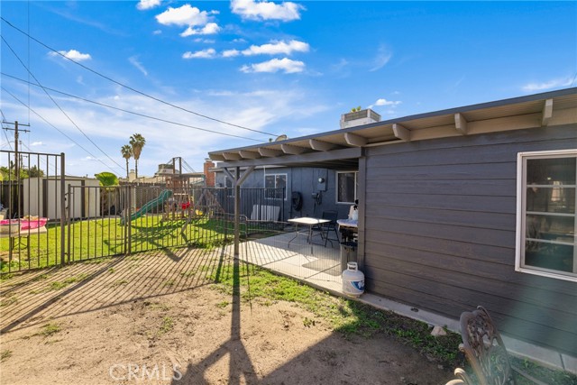 7511 Buckeye Street, Highland CA: https://media.crmls.org/medias/7f4ba94d-bca6-4df4-bbe8-f86327e2e378.jpg