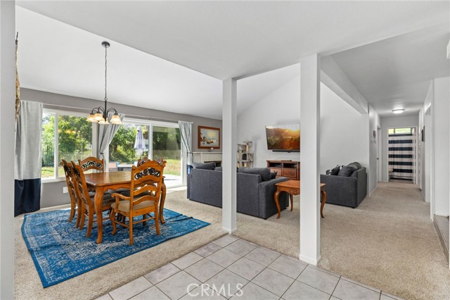 29951 Cactus Place, Temecula CA: https://media.crmls.org/medias/7f4bf10a-ca14-4134-8eff-14312c31528f.jpg
