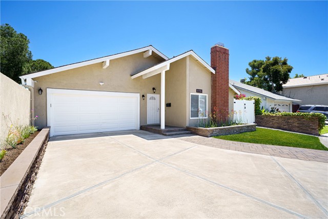 3701 S Ross Street, Santa Ana CA: https://media.crmls.org/medias/7f4c2081-7a5f-444b-96c7-a779c7439e7d.jpg
