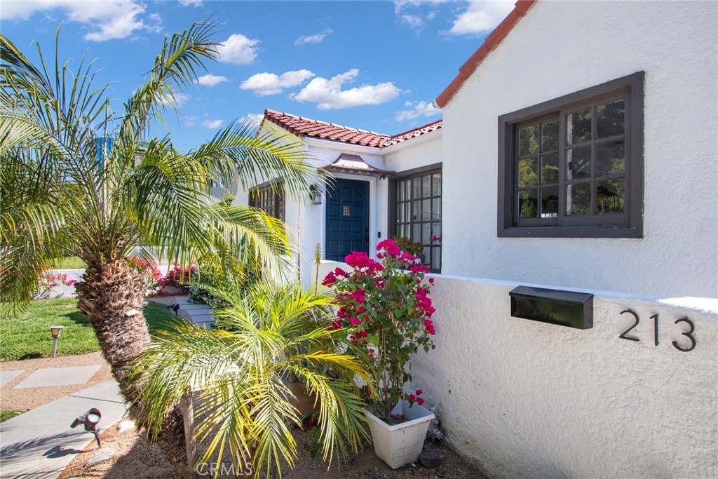 211 N Frederic StreetBurbank img 29