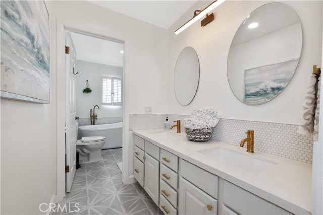 295 Plymouth Street, Cambria CA: https://media.crmls.org/medias/7f4cd449-eae6-4d16-be1a-27c411f65324.jpg