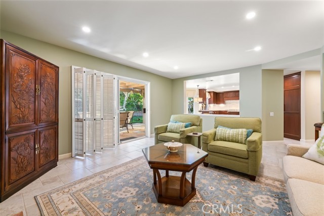 Detail Gallery Image 10 of 35 For 11422 Ridgegate, Whittier,  CA 90601 - 4 Beds | 3 Baths