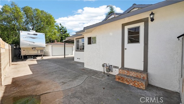 Detail Gallery Image 27 of 39 For 400 N Peach Knl, Anaheim,  CA 92805 - 4 Beds | 2 Baths