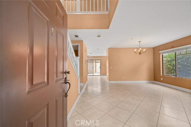 Detail Gallery Image 2 of 23 For 935 E Broadway, Anaheim,  CA 92805 - 3 Beds | 2/1 Baths