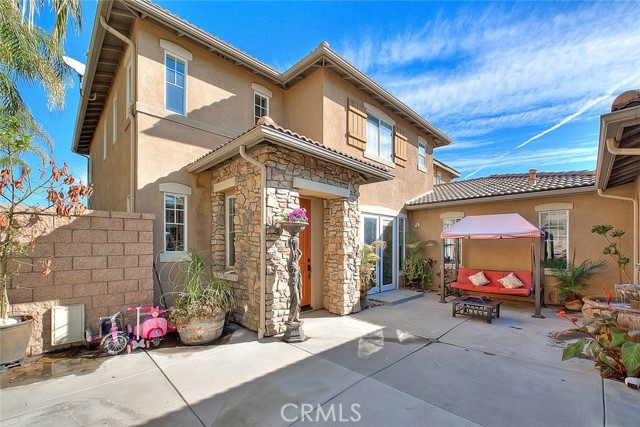 Detail Gallery Image 8 of 73 For 31722 Waterfall Way, Murrieta,  CA 92563 - 4 Beds | 3/1 Baths