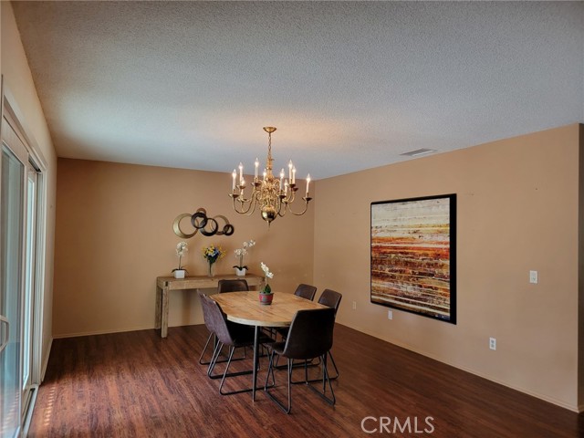 Detail Gallery Image 9 of 34 For 14302 Descanso Dr, Perris,  CA 92570 - 3 Beds | 2 Baths