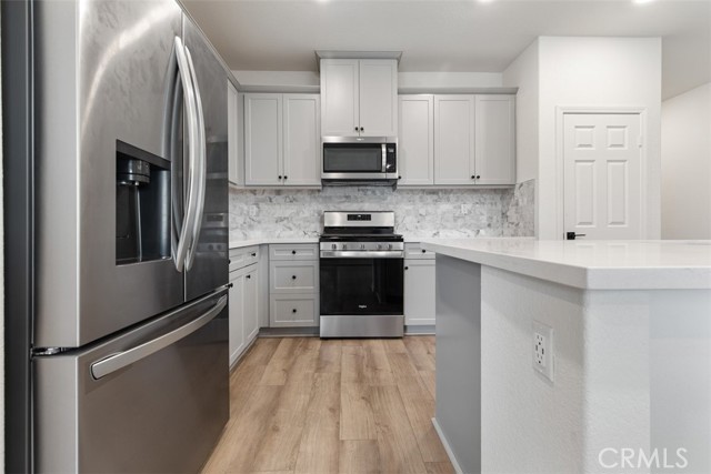 Detail Gallery Image 4 of 16 For 30760 Vera Cruz Cir, Winchester,  CA 92596 - 3 Beds | 2 Baths