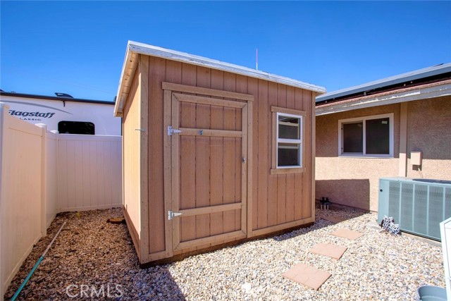 Detail Gallery Image 38 of 57 For 14545 Rincon Rd, Apple Valley,  CA 92307 - 3 Beds | 2/1 Baths