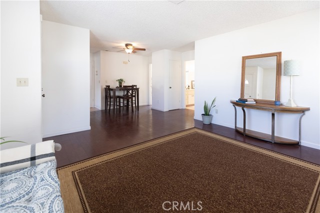 Detail Gallery Image 5 of 19 For 1607 Point Lobos Ln, Santa Maria,  CA 93454 - 2 Beds | 2 Baths