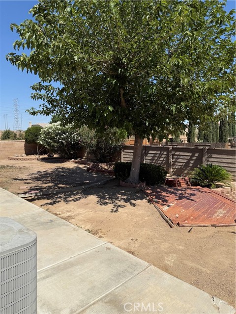 Detail Gallery Image 23 of 25 For 14106 Dartmouth St, Hesperia,  CA 92344 - 3 Beds | 2 Baths