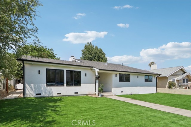 16751 Devonshire Street, Granada Hills CA: https://media.crmls.org/medias/7f4fda14-14e2-499d-bb7a-bb301e044696.jpg