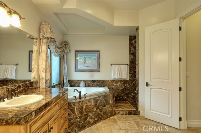 Detail Gallery Image 19 of 51 For 5630 Oakhill Ct, Santa Maria,  CA 93455 - 7 Beds | 5/1 Baths