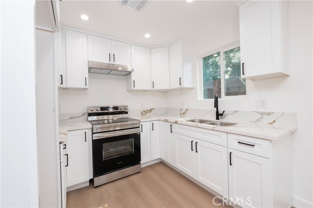 Detail Gallery Image 14 of 18 For 5739 S St Andrews, Los Angeles,  CA 90062 - 2 Beds | 1 Baths