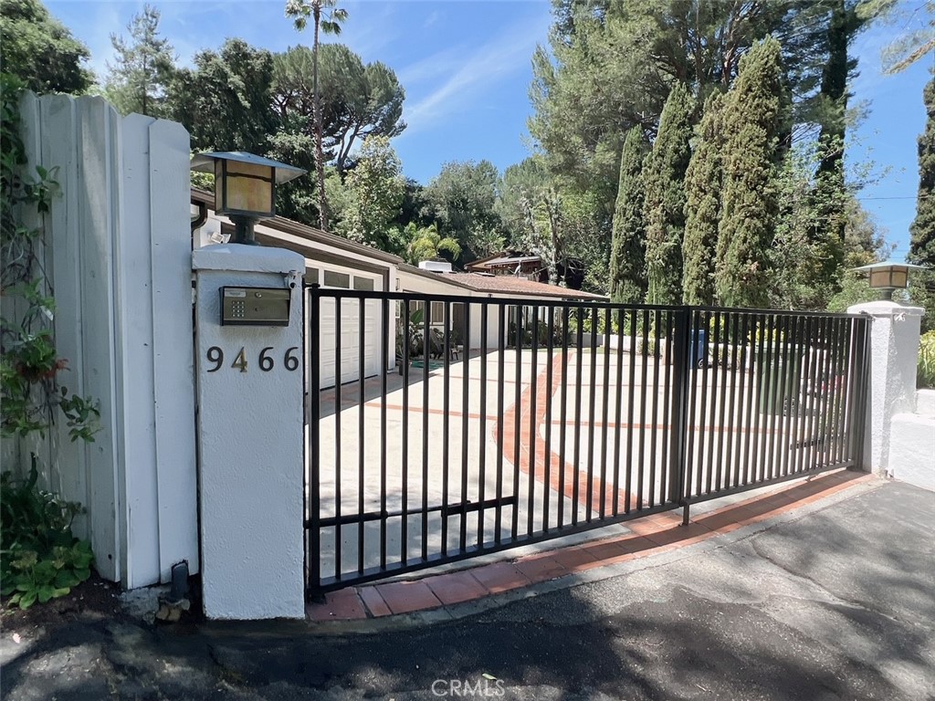9466 Hidden Valley Place