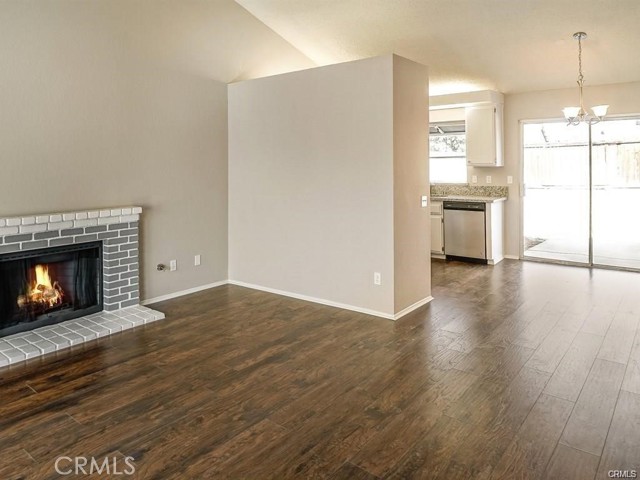 Detail Gallery Image 7 of 13 For 37514 Torrington St, Palmdale,  CA 93550 - 3 Beds | 2 Baths