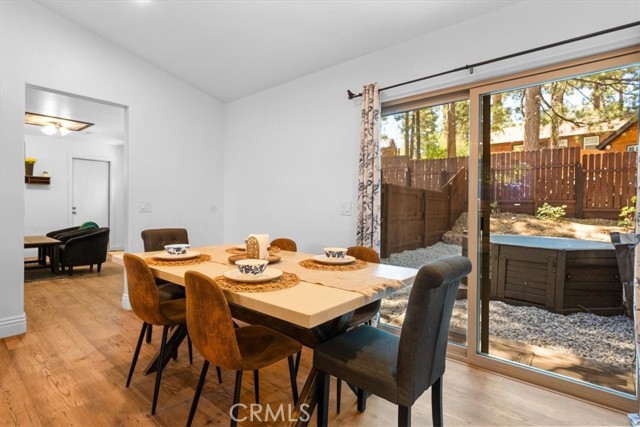 Detail Gallery Image 7 of 30 For 39965 Hillcrest, Big Bear Lake,  CA 92315 - 4 Beds | 2 Baths