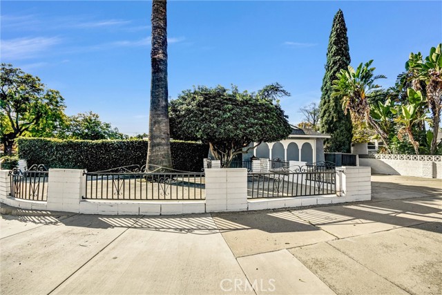 Detail Gallery Image 3 of 41 For 728 Richbrook, Claremont,  CA 91711 - 3 Beds | 2 Baths