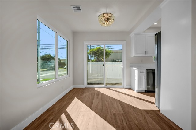 14831 Kingsdale Avenue photo 5