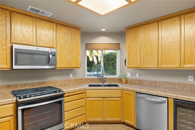 Detail Gallery Image 26 of 58 For 217 Zion Canyon Ct, Chico,  CA 95973 - 4 Beds | 3 Baths