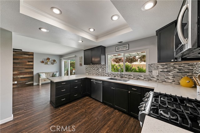 Detail Gallery Image 3 of 53 For 2081 Caraway St, Escondido,  CA 92026 - 3 Beds | 2/1 Baths