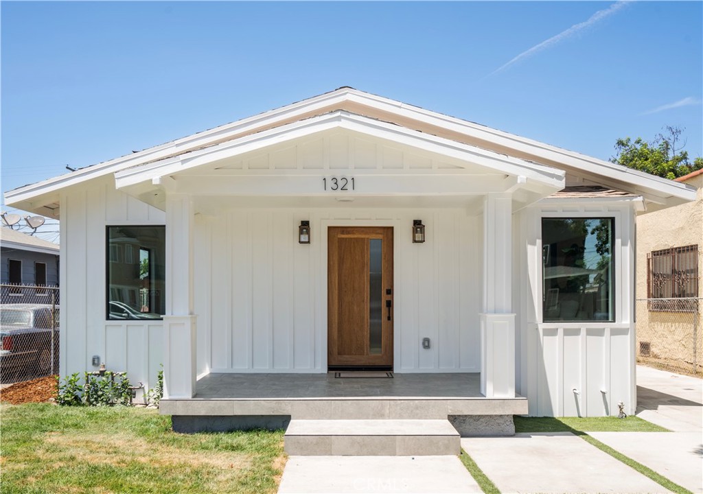 1321 W 65th Place, Los Angeles, CA 90044