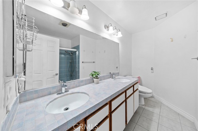 Detail Gallery Image 30 of 60 For 24300 Knoll Ct, Diamond Bar,  CA 91765 - 5 Beds | 3 Baths