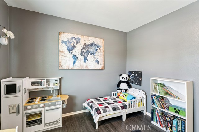 Detail Gallery Image 10 of 40 For 7387 Saddlewood Dr, Fontana,  CA 92336 - 4 Beds | 2/1 Baths