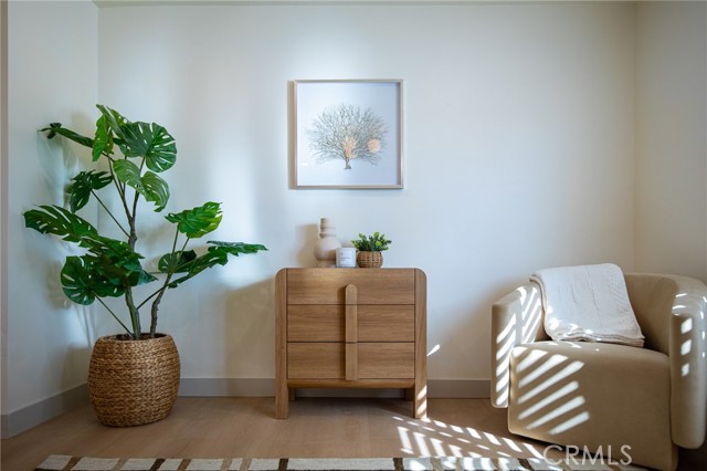 Image 37 of 67 For 2705 Orange Grove Avenue