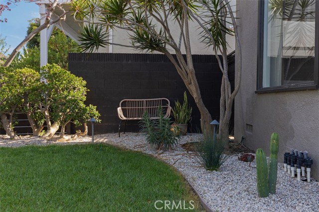 Detail Gallery Image 33 of 35 For 3759 Locust Ave, Long Beach,  CA 90807 - 3 Beds | 2 Baths