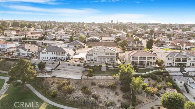 Detail Gallery Image 12 of 75 For 13097 Sage Hen Rd, Victorville,  CA 92395 - 5 Beds | 4 Baths