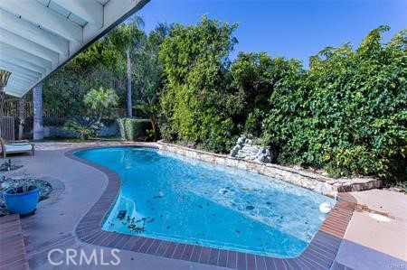 Detail Gallery Image 20 of 20 For 3445 Caribeth Drive, Encino,  CA 91436 - 4 Beds | 3 Baths