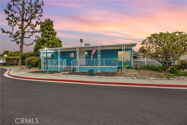 Detail Gallery Image 1 of 37 For 2755 Arrow Hwy #3,  La Verne,  CA 91750 - 2 Beds | 2 Baths