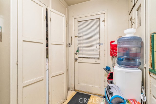 903 N Eleanor Street, Pomona CA: https://media.crmls.org/medias/7f5b07d7-e327-40a8-ba93-edbe511d76e9.jpg