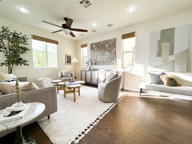 Detail Gallery Image 16 of 24 For 20304 Estuary Ln, Newport Beach,  CA 92660 - 3 Beds | 3/1 Baths