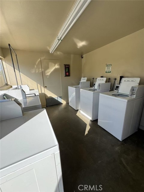 4719 Jackson Street, Riverside CA: https://media.crmls.org/medias/7f5b95e3-1d71-442f-b686-37accd69e2f5.jpg