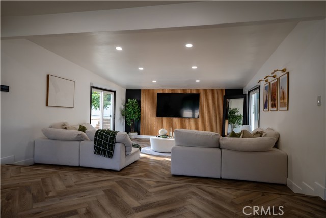 Detail Gallery Image 1 of 31 For 2047 Angelcrest Dr, Hacienda Heights,  CA 91745 - 3 Beds | 2 Baths
