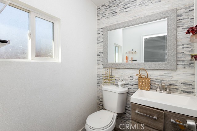 Detail Gallery Image 13 of 50 For 27559 Monroe Ave, Menifee,  CA 92585 - 4 Beds | 1/1 Baths