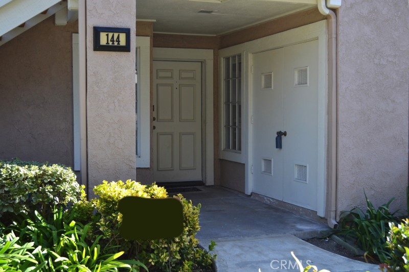 144 Greenfield, Irvine, CA 92614