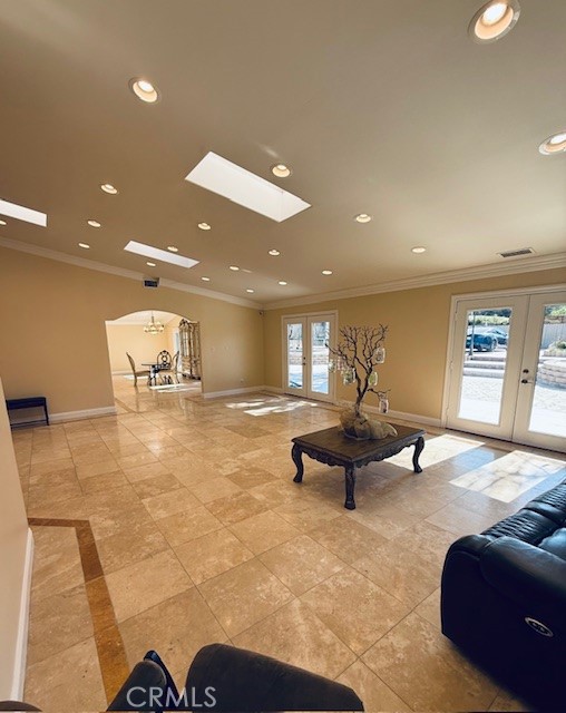 Detail Gallery Image 29 of 48 For 6201 Corbin Ave, Tarzana,  CA 91356 - 5 Beds | 4 Baths